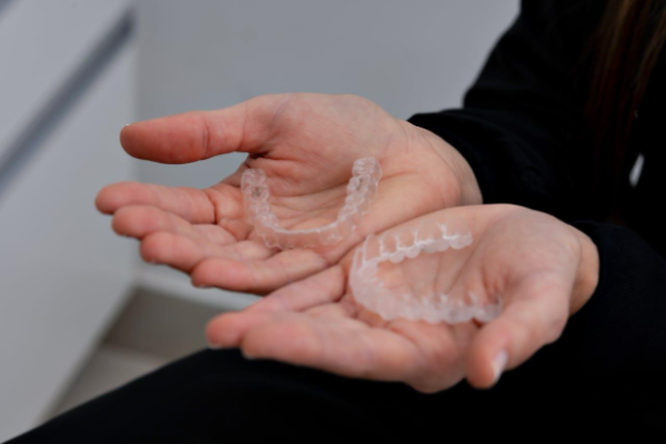 Top 4 Invisalign Tips for a Comfortable and Effective Treatment Journey