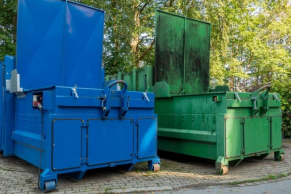 5 Environmental Benefits of an Industrial Garbage Compactor